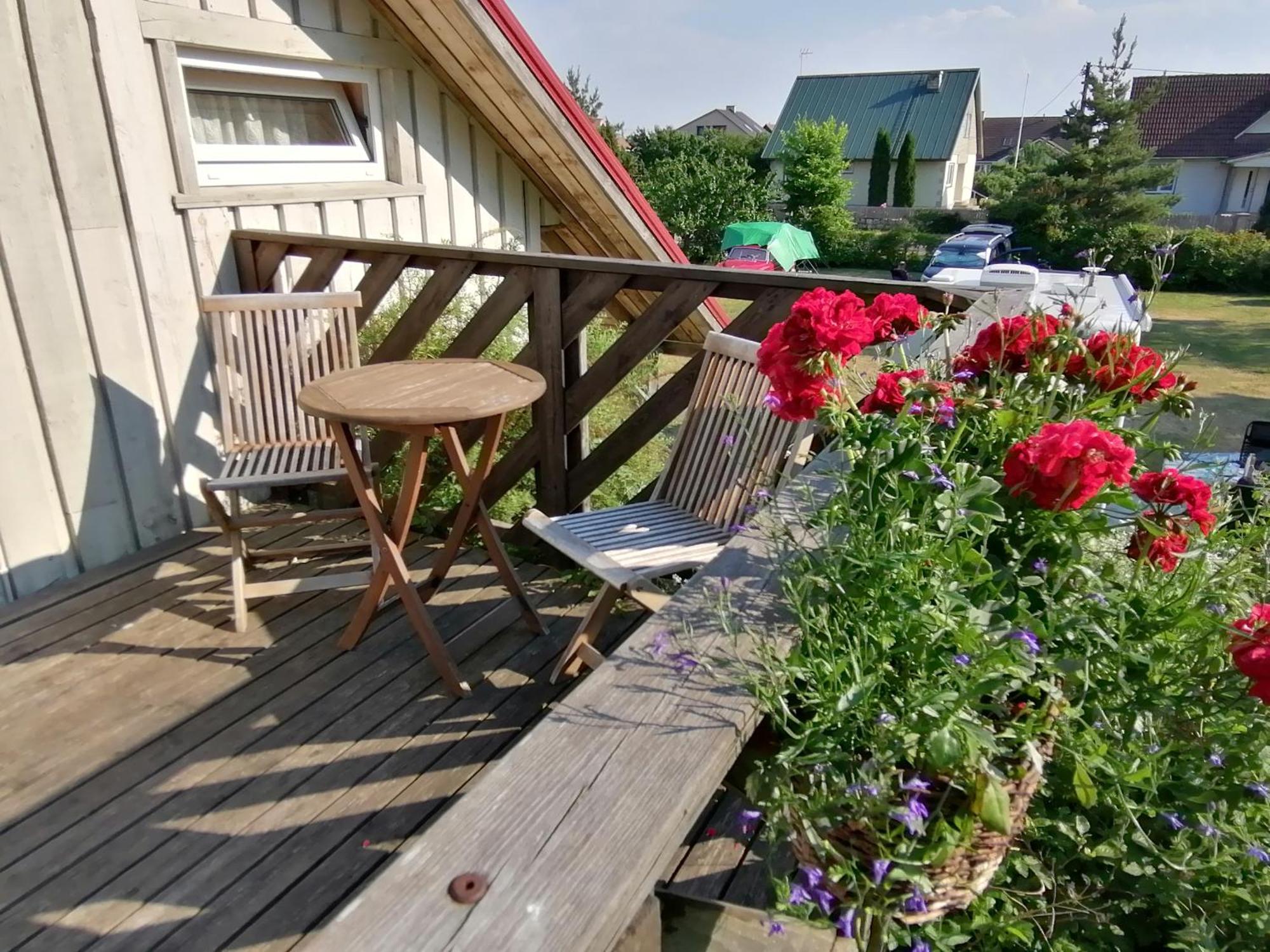 Piibelehe Guest Accommodation Kuressaare Ruang foto