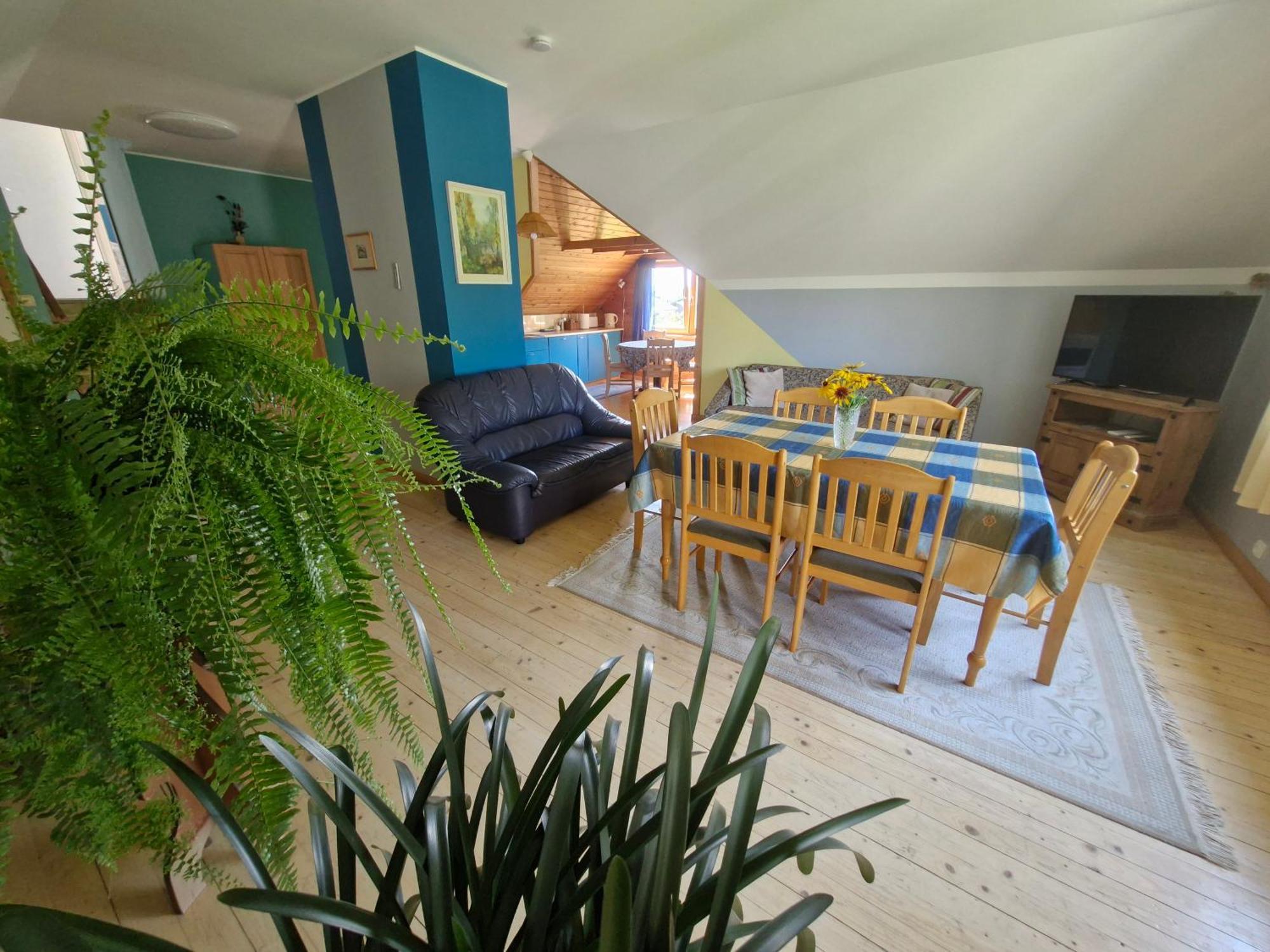 Piibelehe Guest Accommodation Kuressaare Bagian luar foto