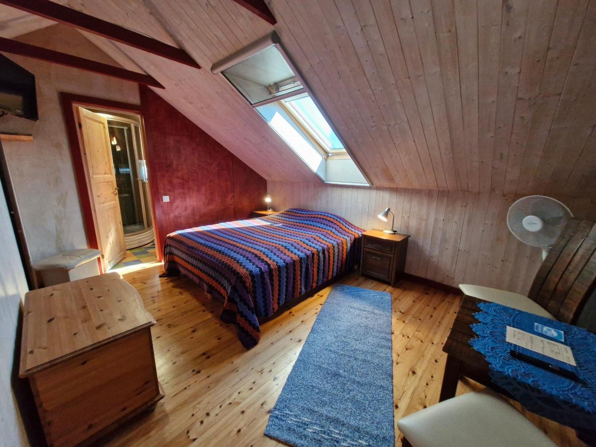 Piibelehe Guest Accommodation Kuressaare Bagian luar foto