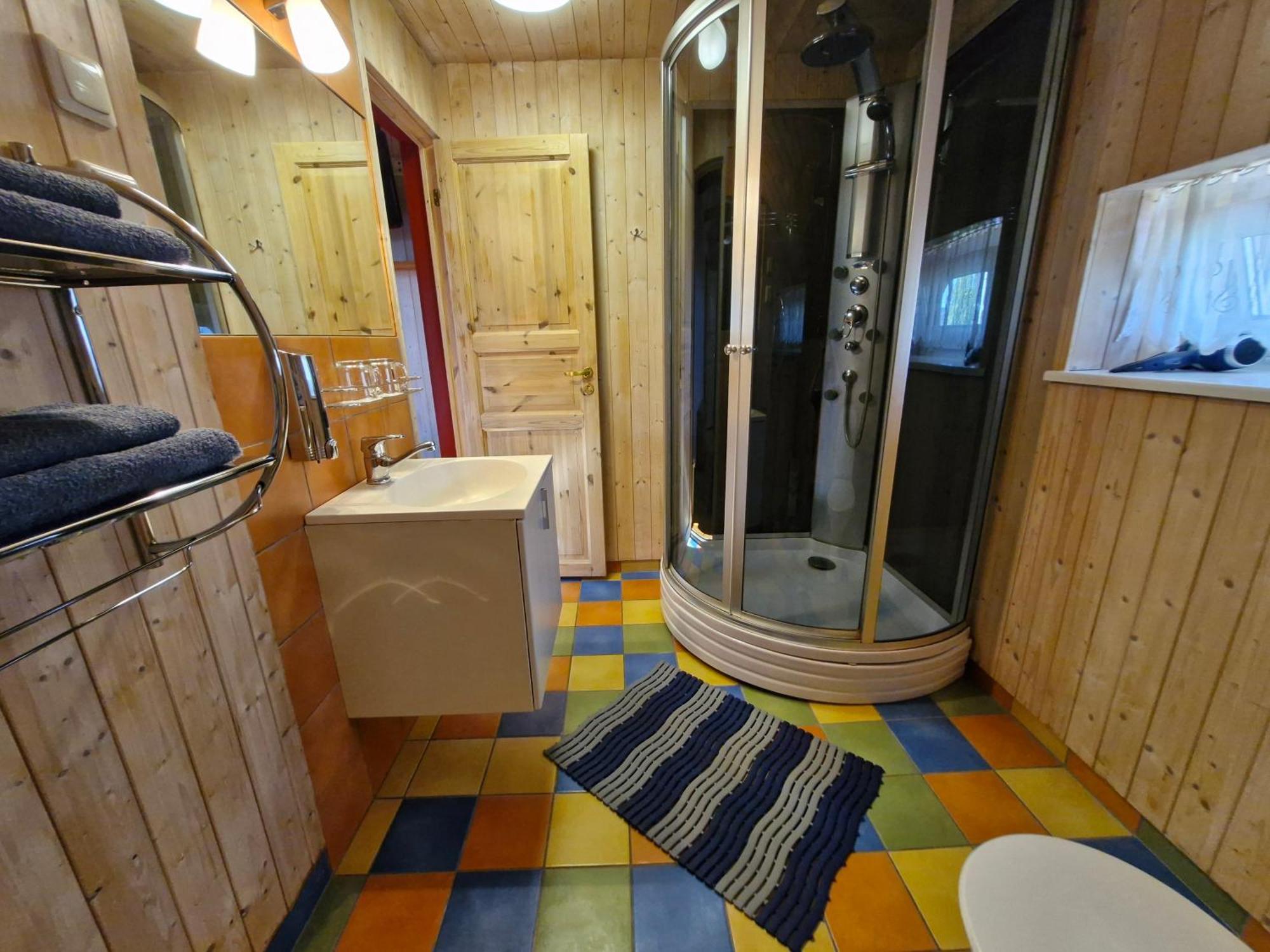 Piibelehe Guest Accommodation Kuressaare Bagian luar foto